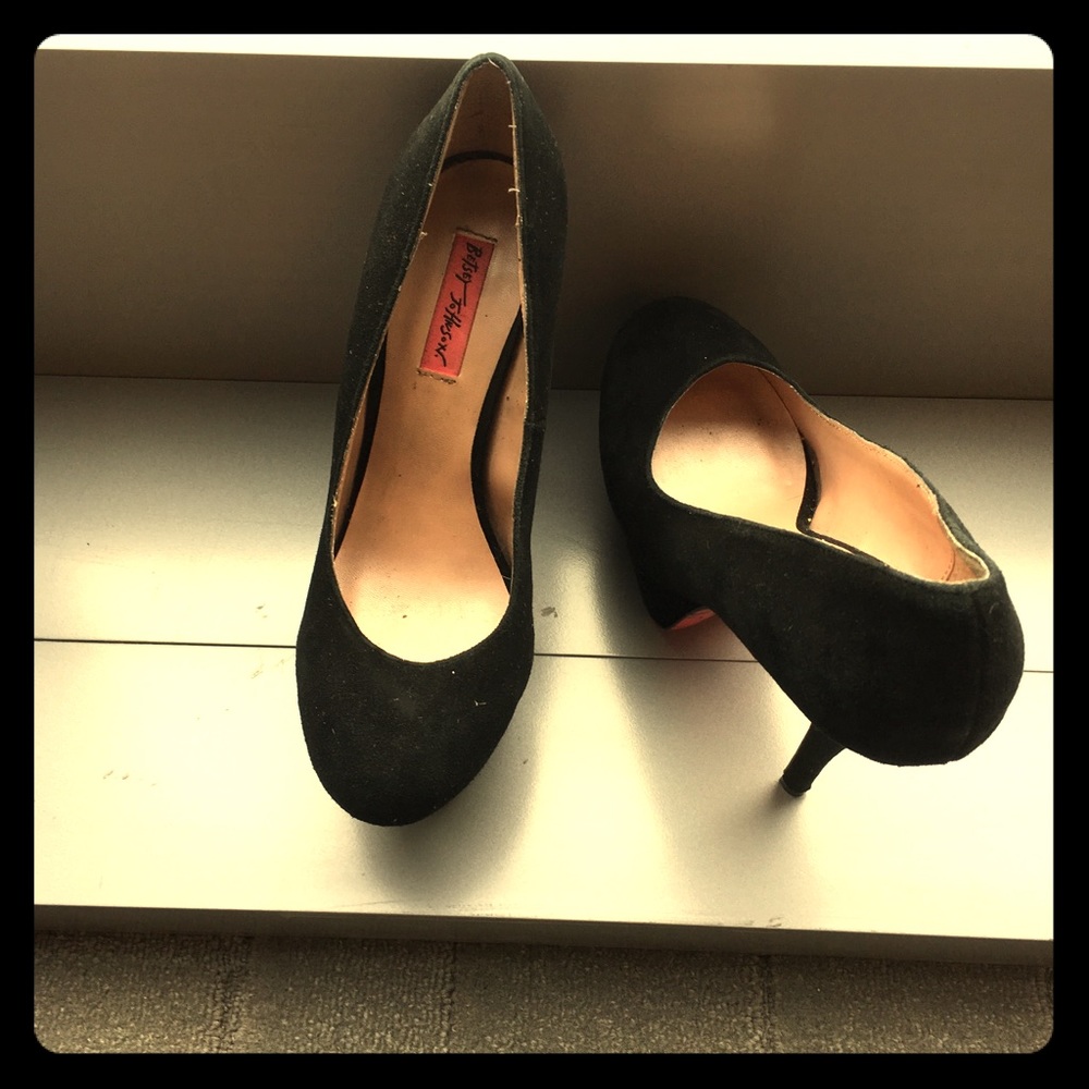 Black suede Betsy Johnson heels